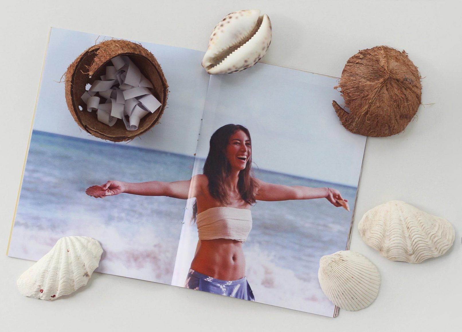 Diseño de Lookbook para maison hotel the brand. Fashion Branding and Art Direction: Sandra Santos Madrid 2015 Fotografía de MaisonHotel